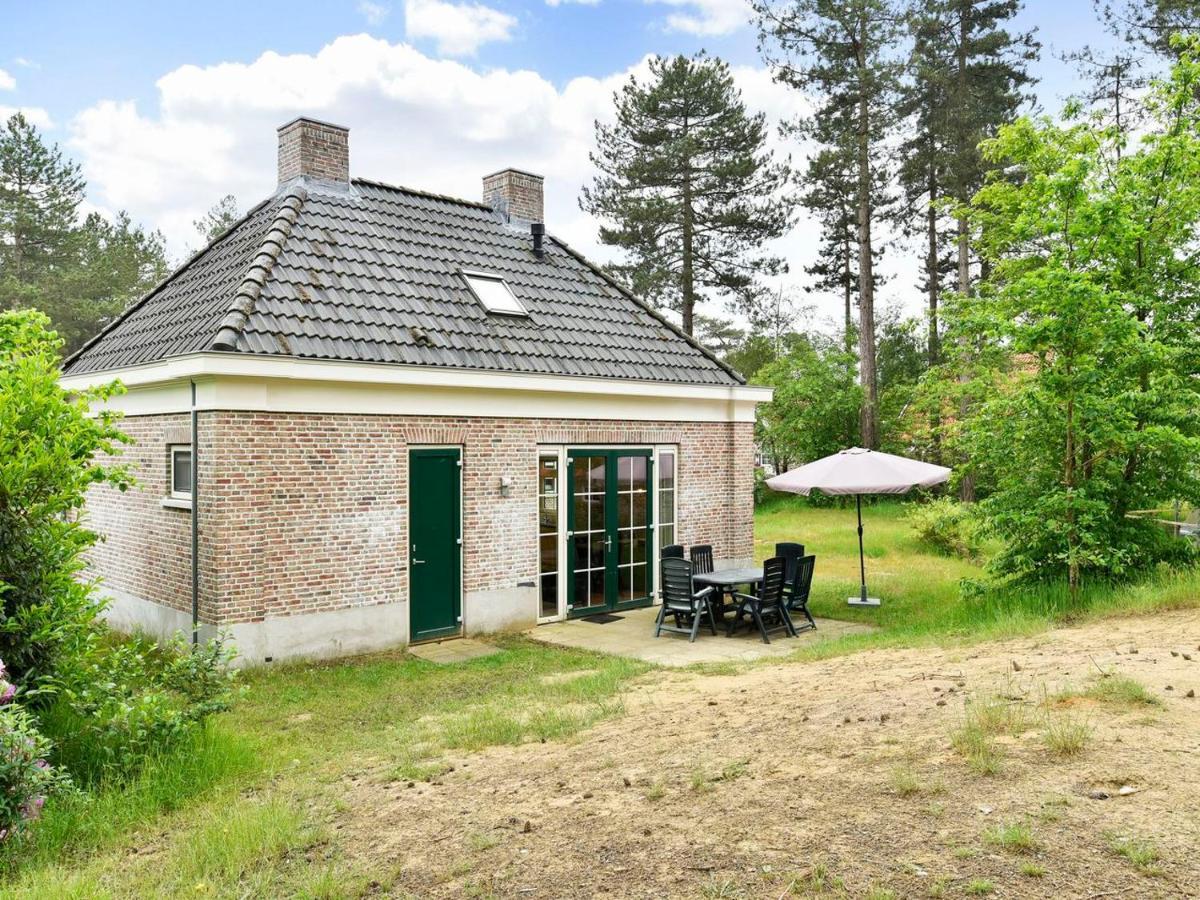 Landal Landgoed De Hellendoornse Berg Hotel Haarle Exterior foto