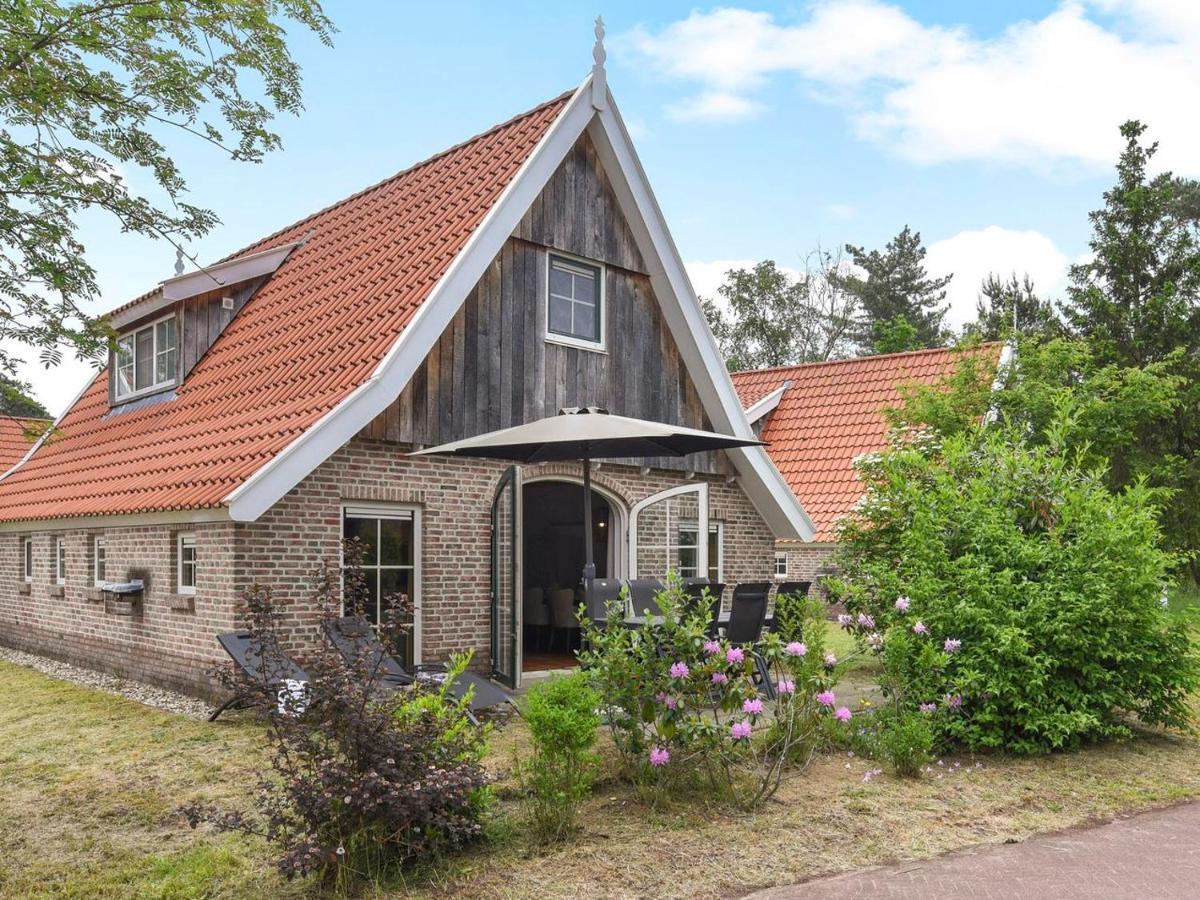 Landal Landgoed De Hellendoornse Berg Hotel Haarle Exterior foto